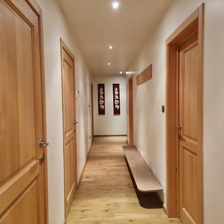 Susberg-1 & 2 Apartment NeerNeerpelt Екстериор снимка
