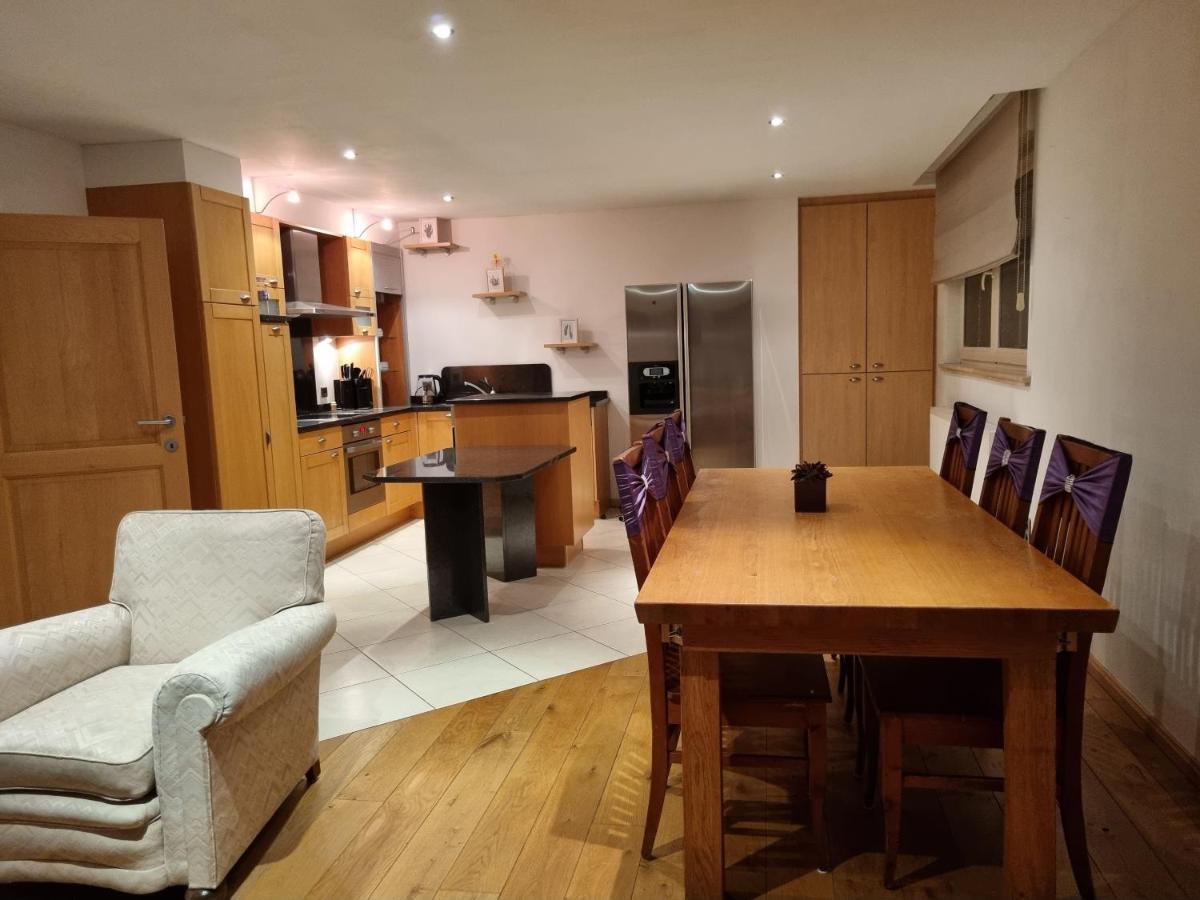 Susberg-1 & 2 Apartment NeerNeerpelt Екстериор снимка
